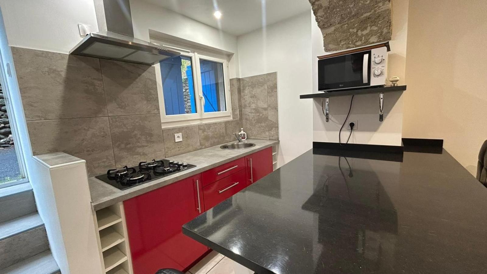 Appartement Paisible Entre Terre Et Mer Cabrieres  エクステリア 写真